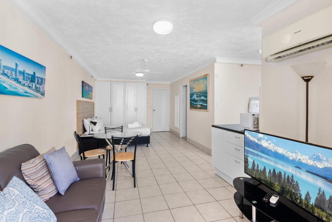 Beachcomber Resort - Official Gold Coast Exterior photo