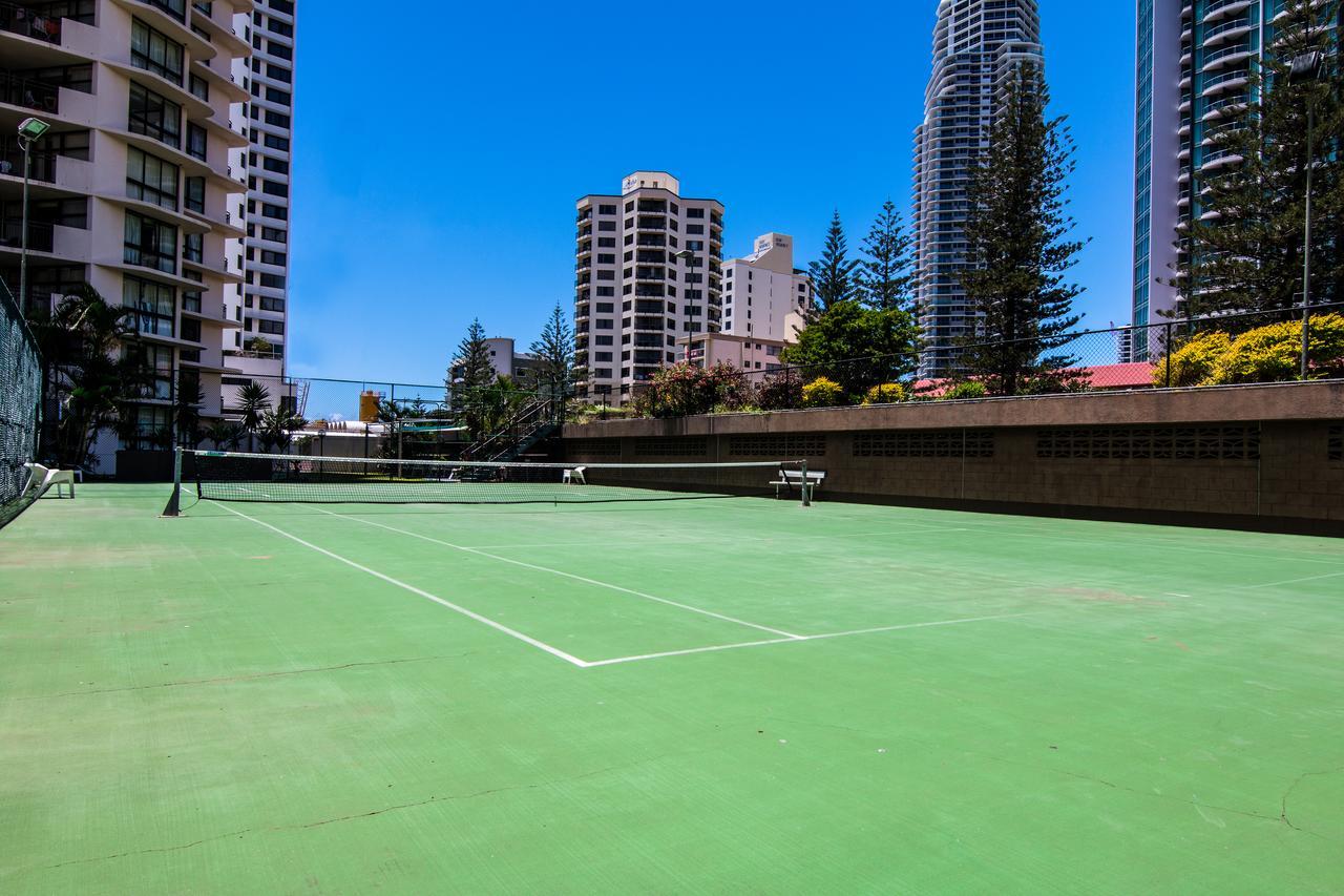 Beachcomber Resort - Official Gold Coast Exterior photo